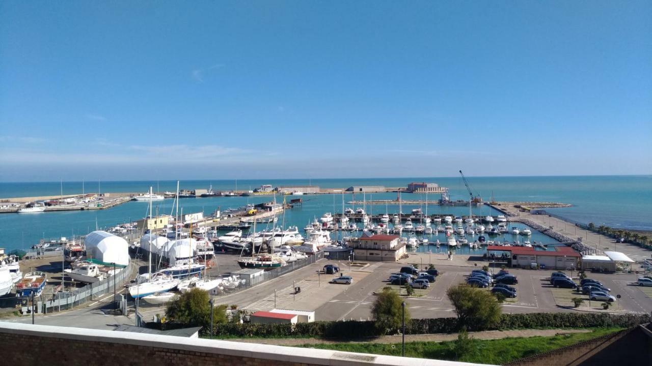 Casa Chiara Imbarco Isole Tremiti Villa Termoli Bagian luar foto